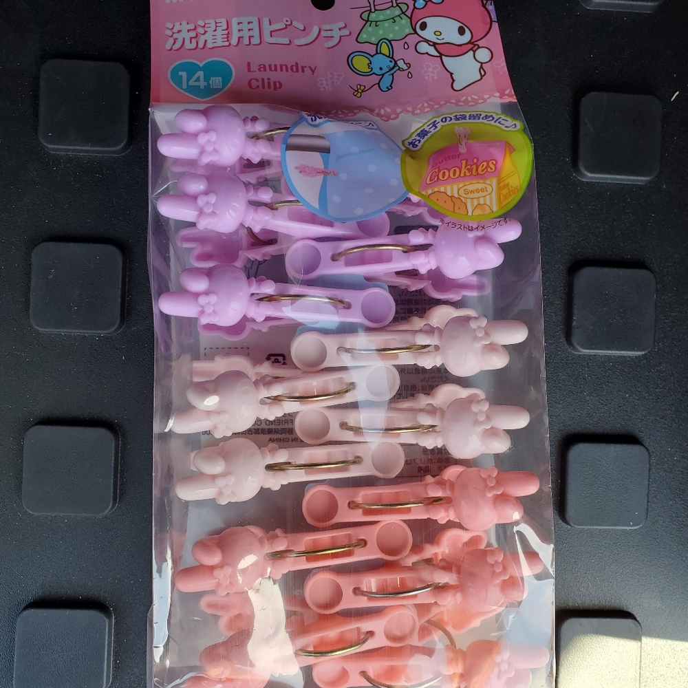 My Melody laundry clips